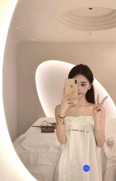 天河嫩妹初次下海服务-小磊