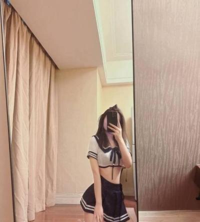 天河制服诱惑苏梦