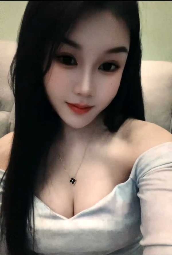 东莞南城清纯粉嫩妹妹-暖暖