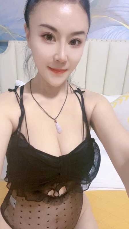 南海风骚服务型少妇