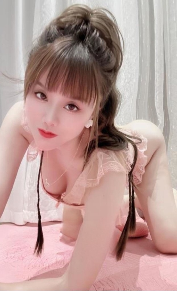 情趣制服诱惑小娟