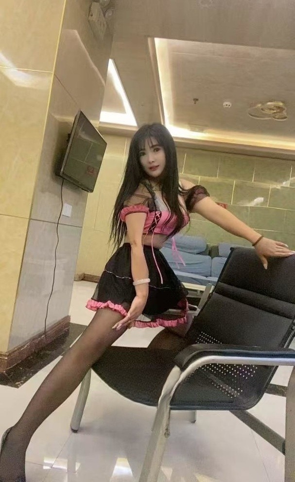 性感大胸七七